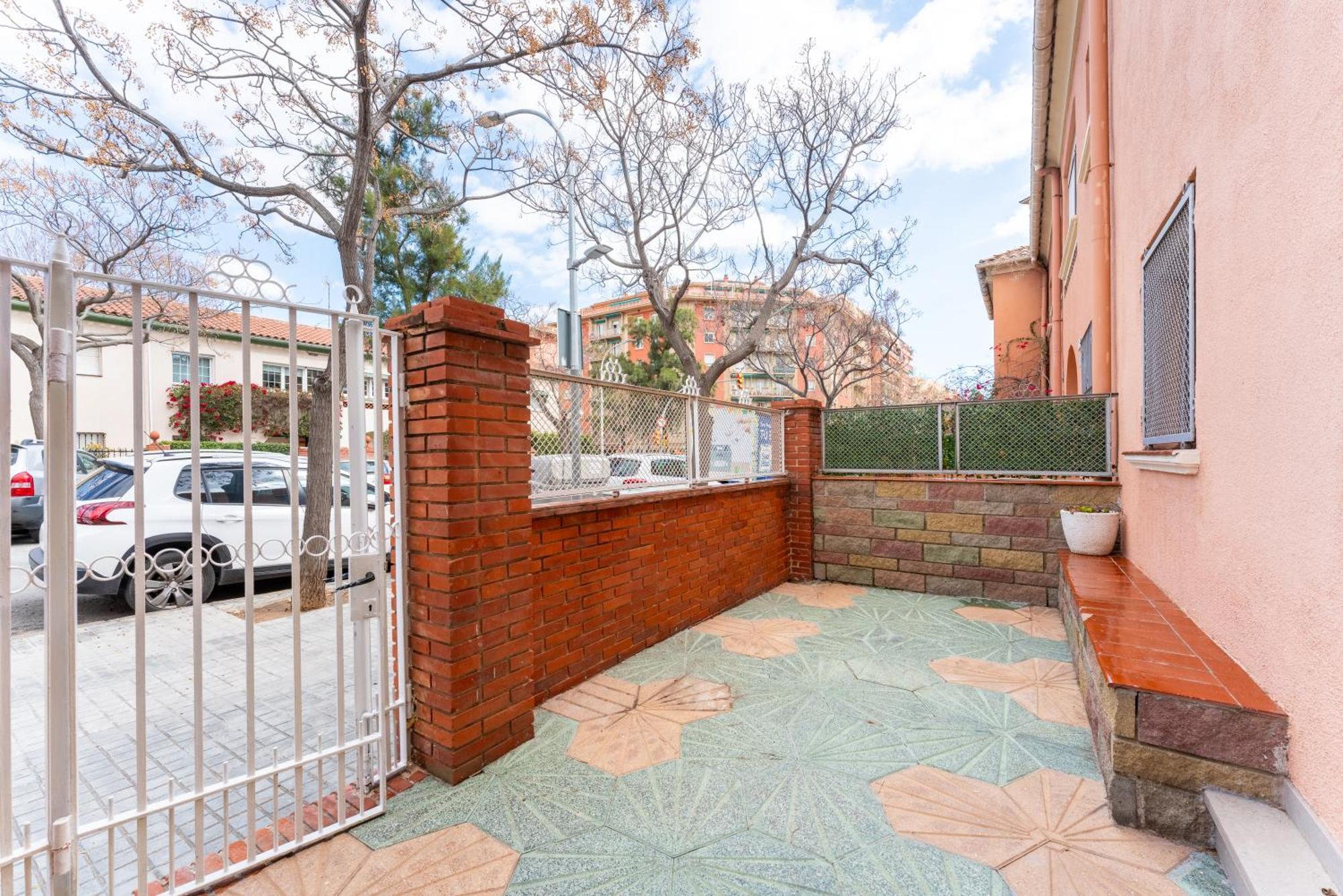 Вилла La Sagrera House Барселона Экстерьер фото